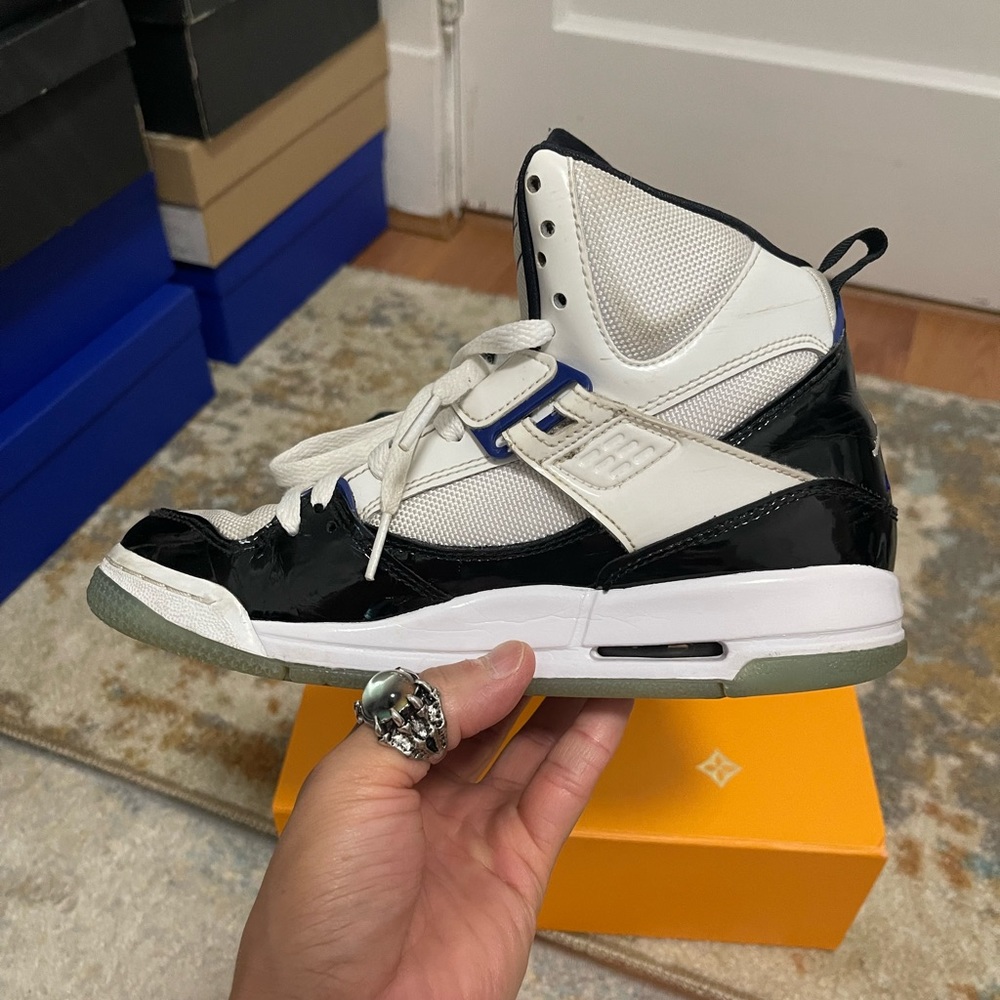 Fair Youth Size 4.5Y Air Jordan Flight 45 High Concord GS Sneakers White/Black - Picture 9 of 14